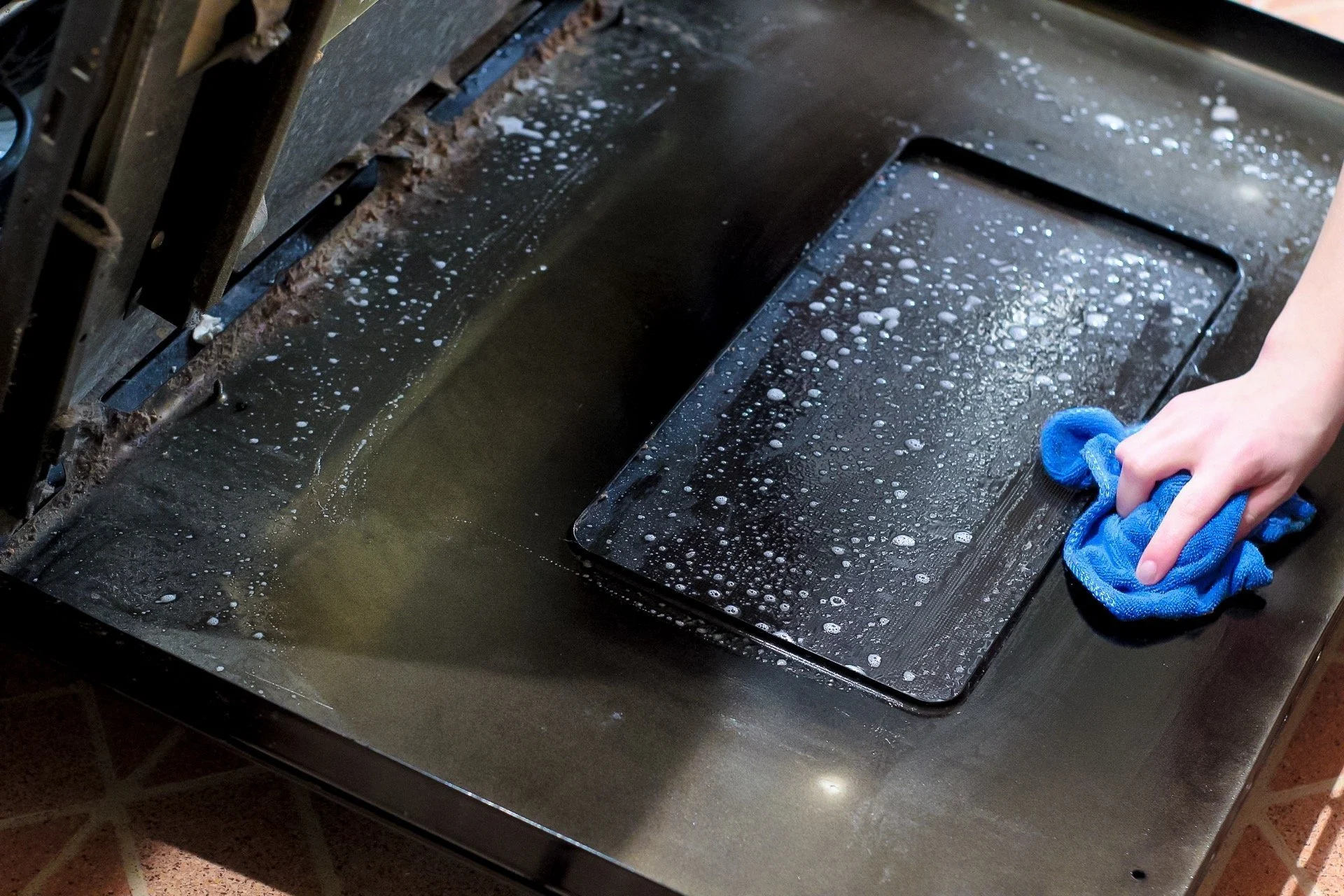 How To Clean Oven Glass Door