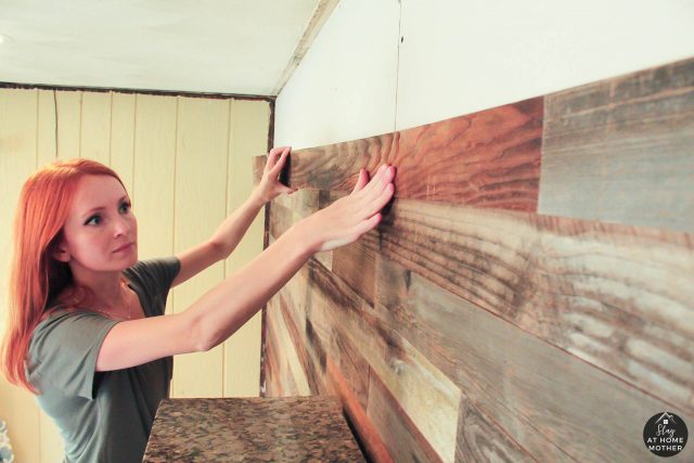 Accent Wall With Plank & Mill - SlayAtHomeMother.com