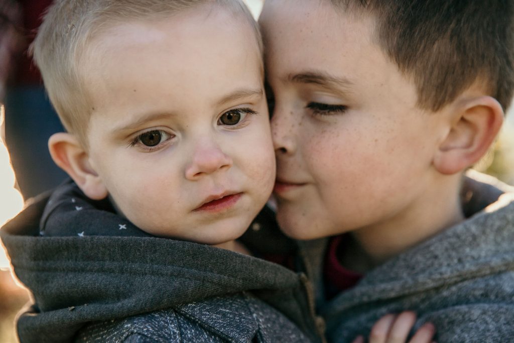 How to Prep your Kids for Family Pictures - SlayAtHomeMother.com