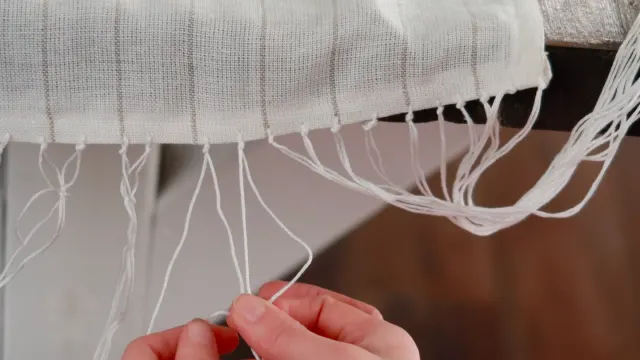 Easy DIY Macrame Table Runner - SlayAtHomeMother.com