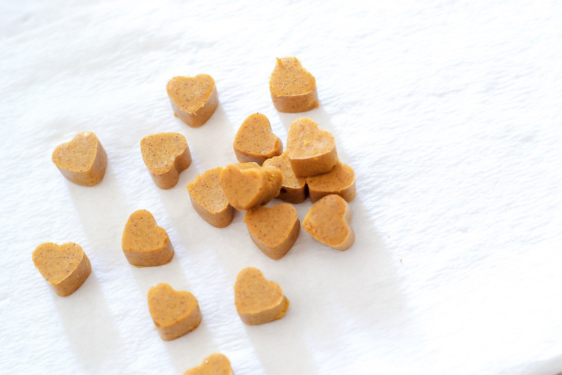 Homemade Honey Apple Cinnamon Turmeric Gummies