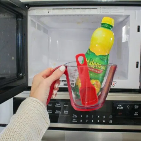 microwave cleaning hack featured image