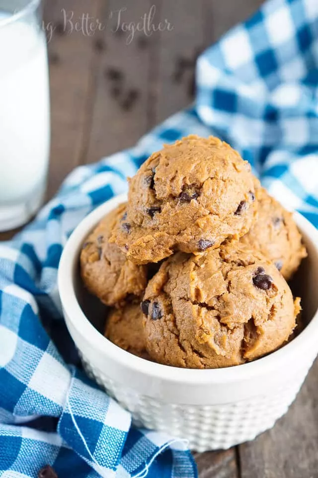 Pumpkin Chocolate Chip Cookies