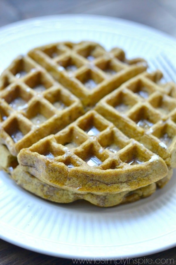 healthy pumpkin waffles