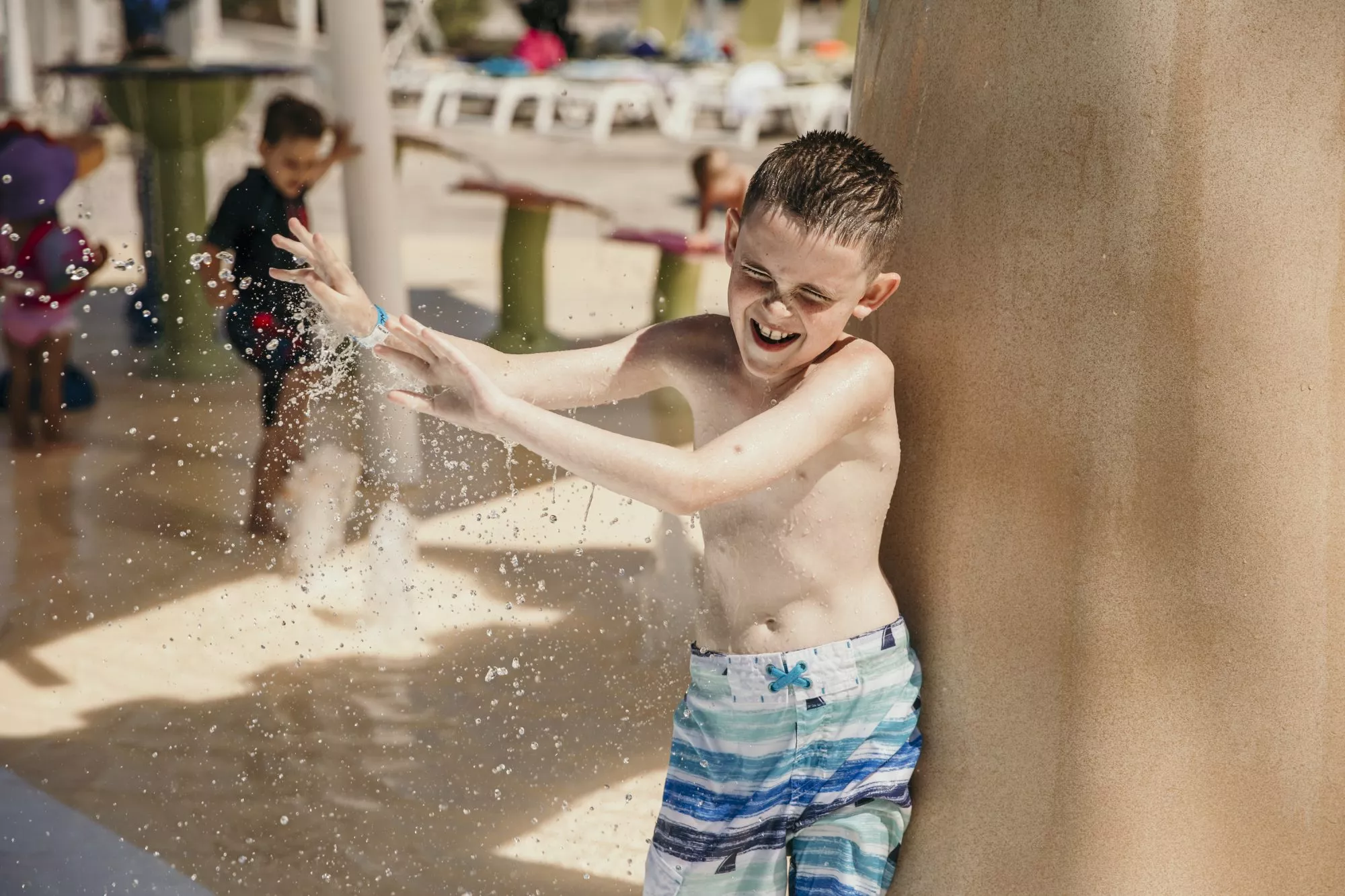 max getting splashed with water in cedar point shores