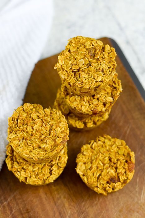 pumpkin walnut oatmeal muffins