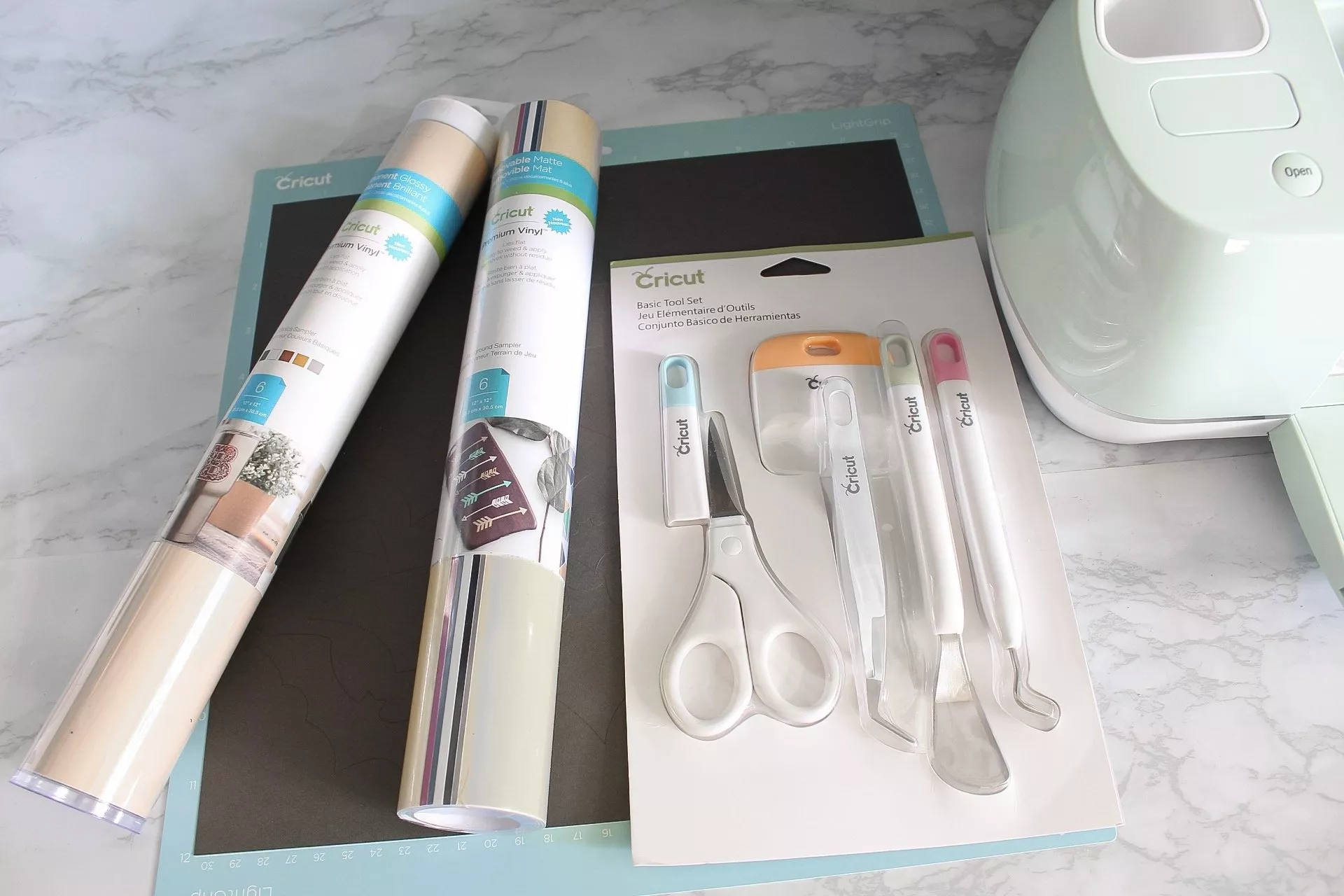 Cricut Essential Tool Set Unboxing 