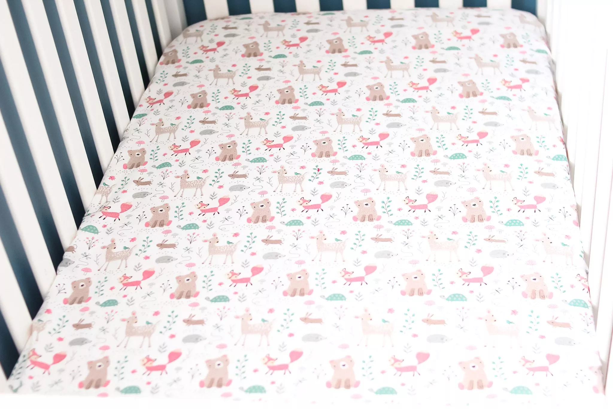 diy finished crib sheet tutorial