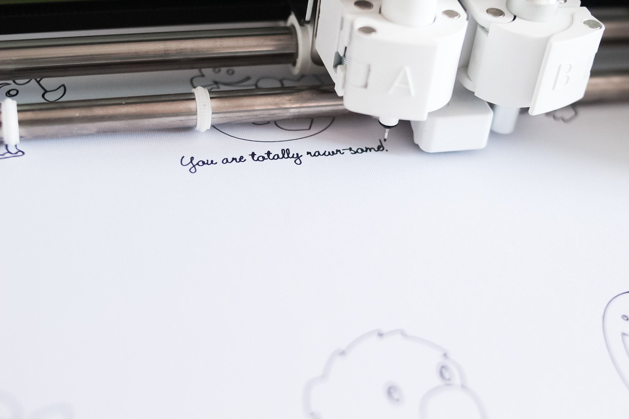 drawing font with cricut pen