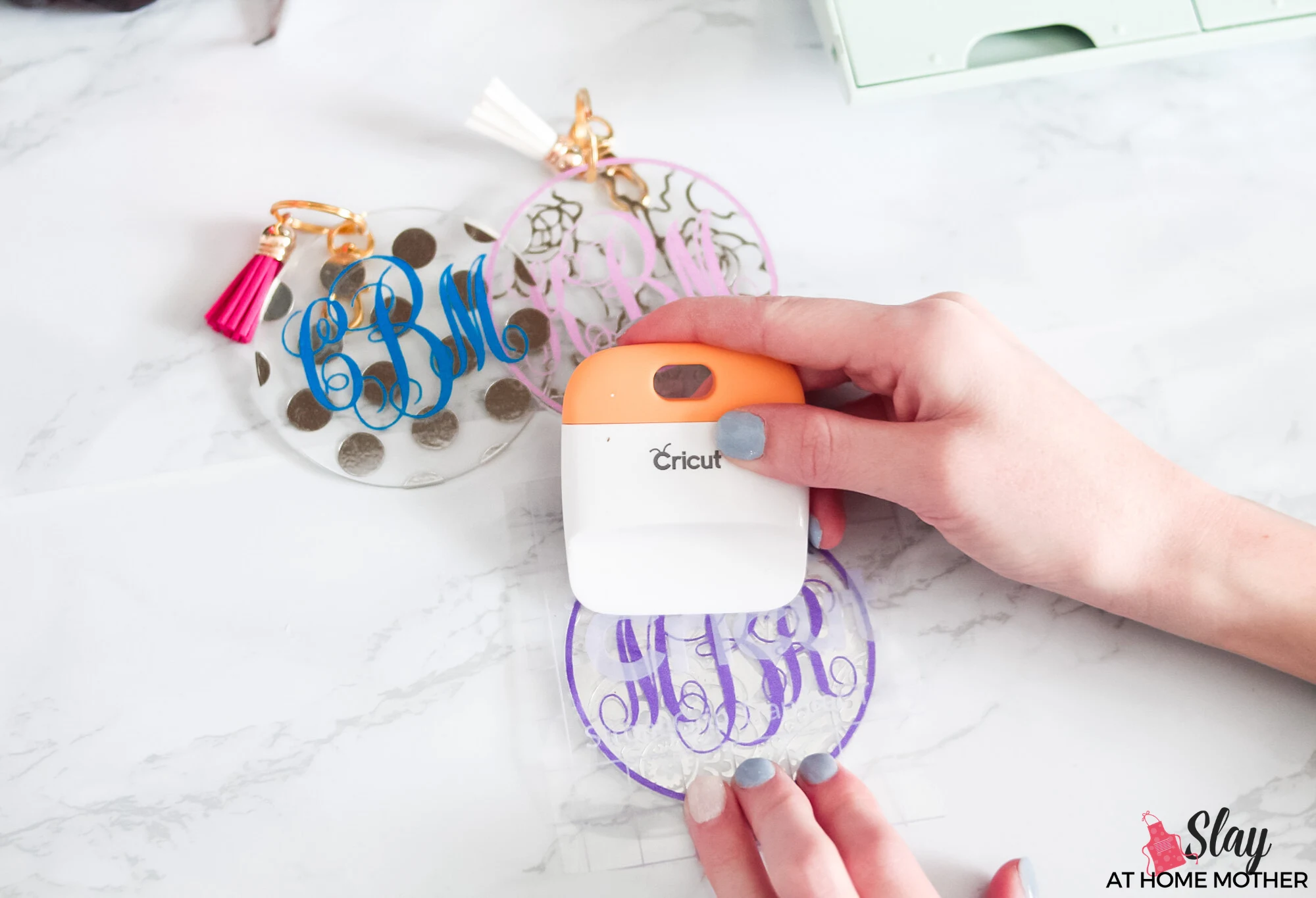 How To Make Acrylic Keychains with your Cricut