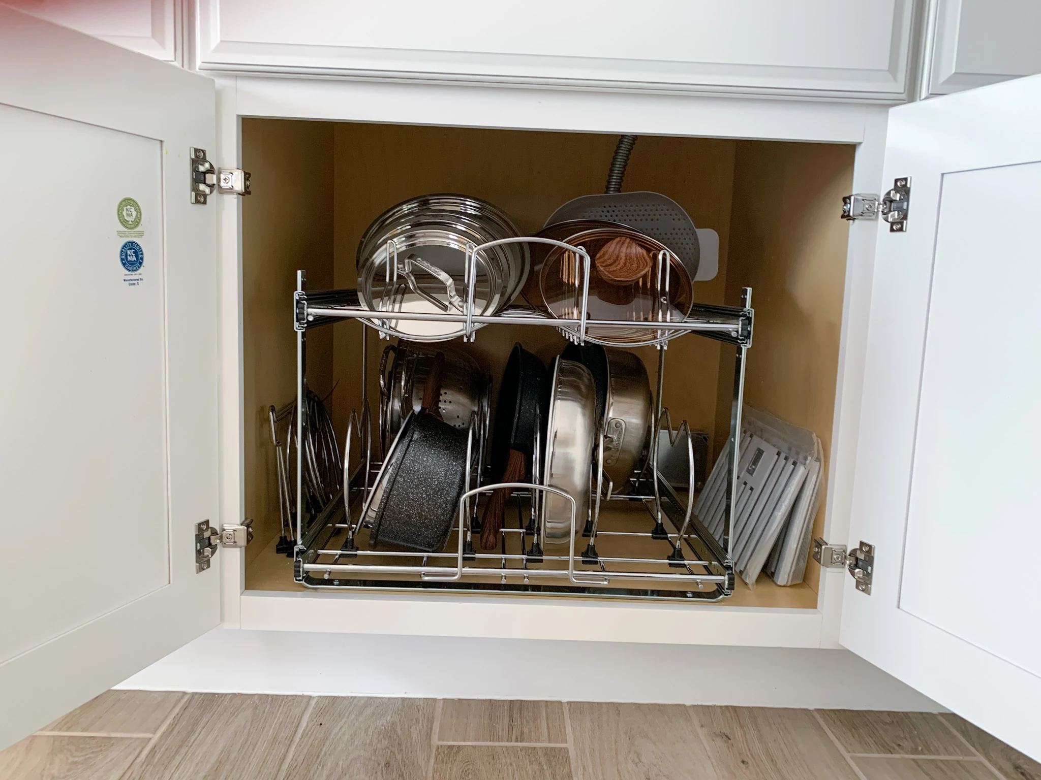 cabinet organization ideas for pots and pans