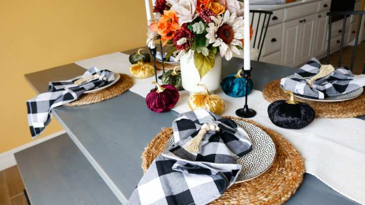 Simple And Chic Fall Tablescape