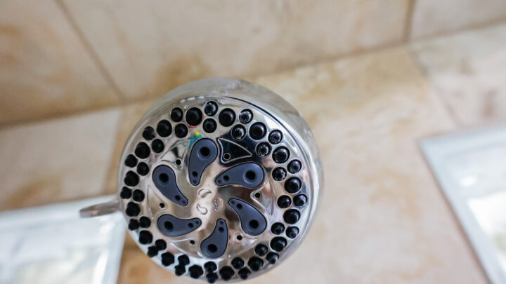 Cleaning Hack: How To Clean A Showerhead