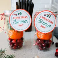 Christmas simmer pot in a jar gifts featured image
