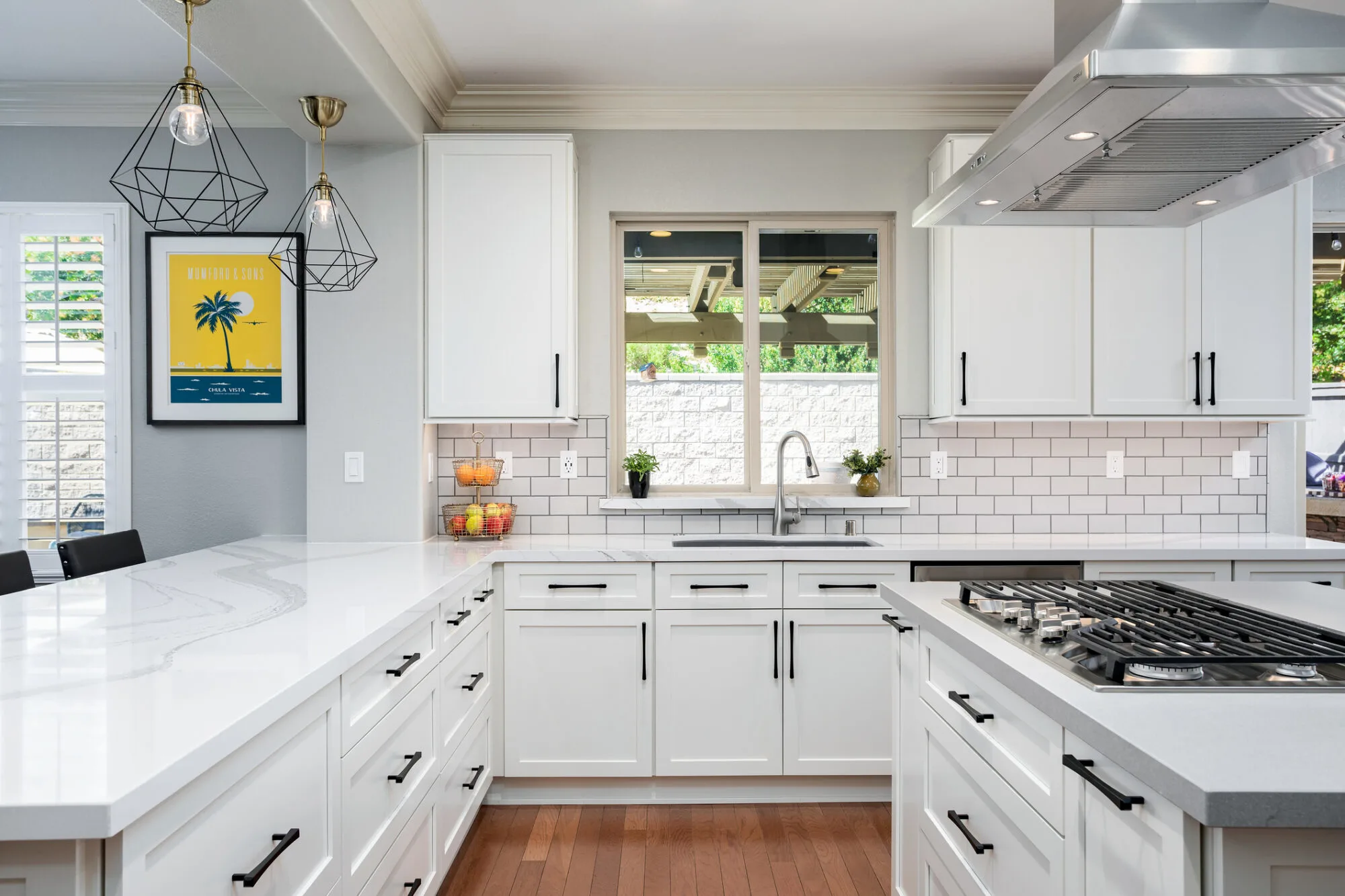 white kitchen cabinets