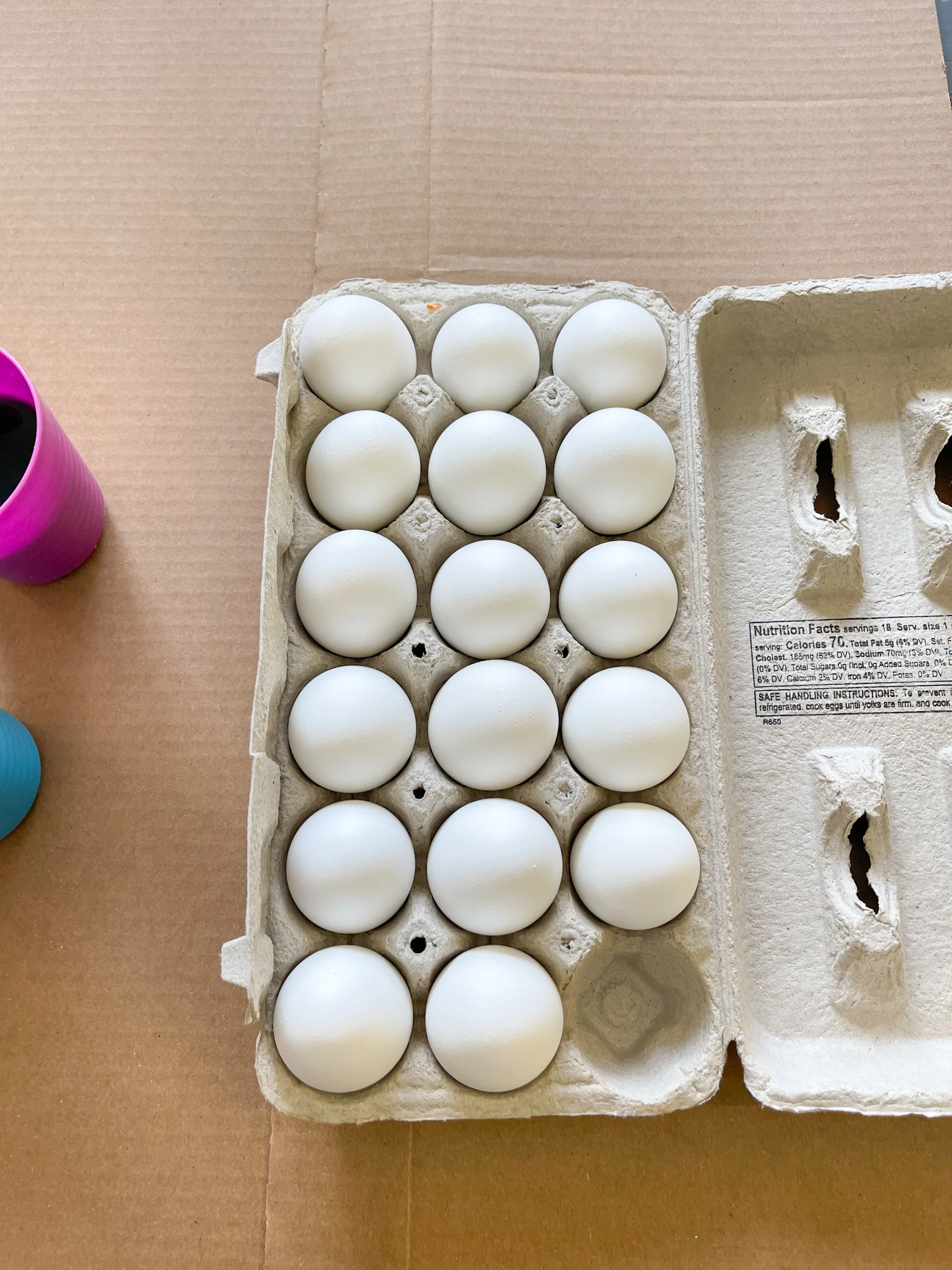 plain white hardboiled eggs ready to dye