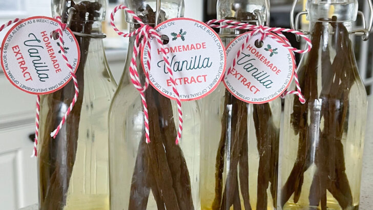 How To Make Homemade Vanilla Extract