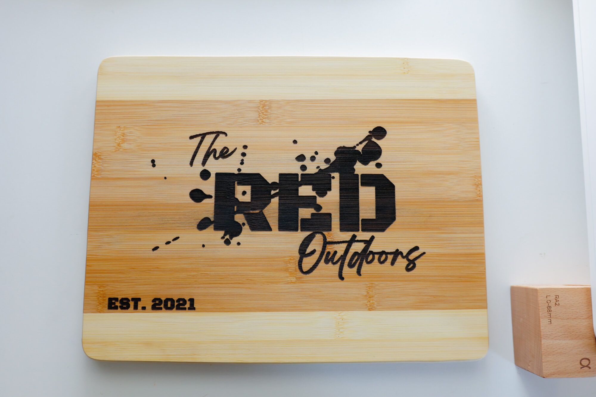 xtool m1 engraved cutting board full view