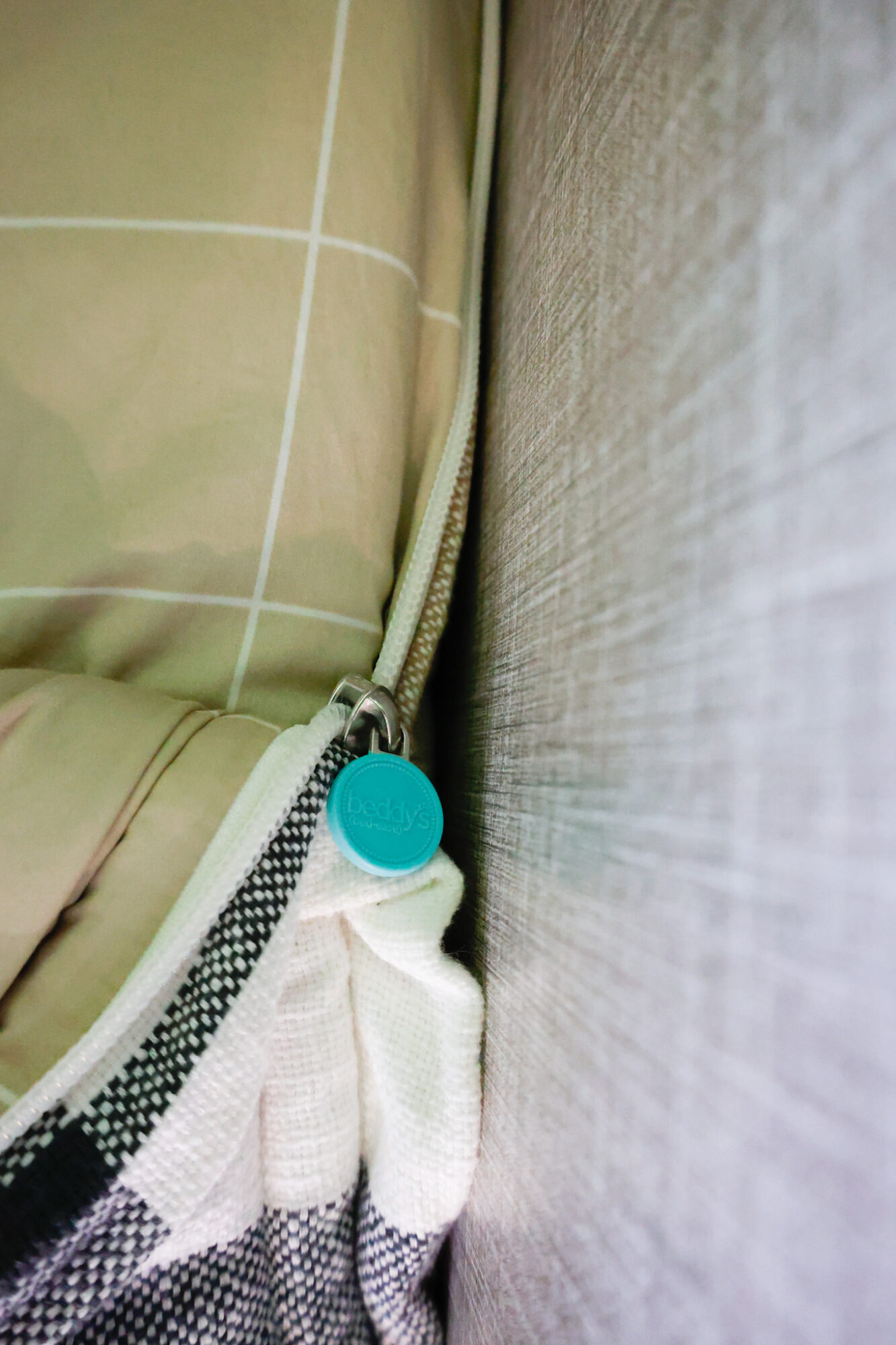 beddys zipper bedding zipper closeup