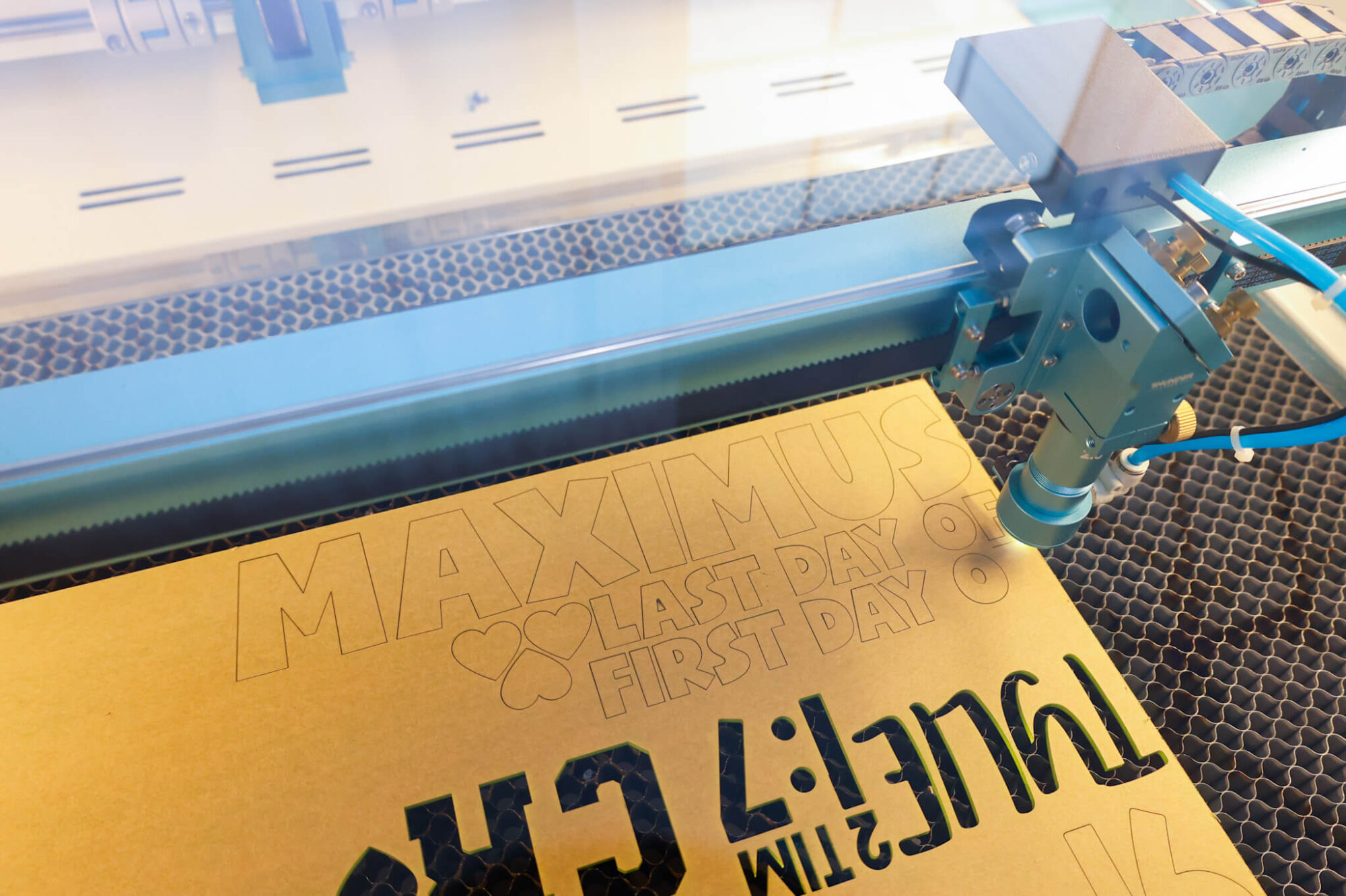 cutting acrylic sheet in thunder nova plus 35w