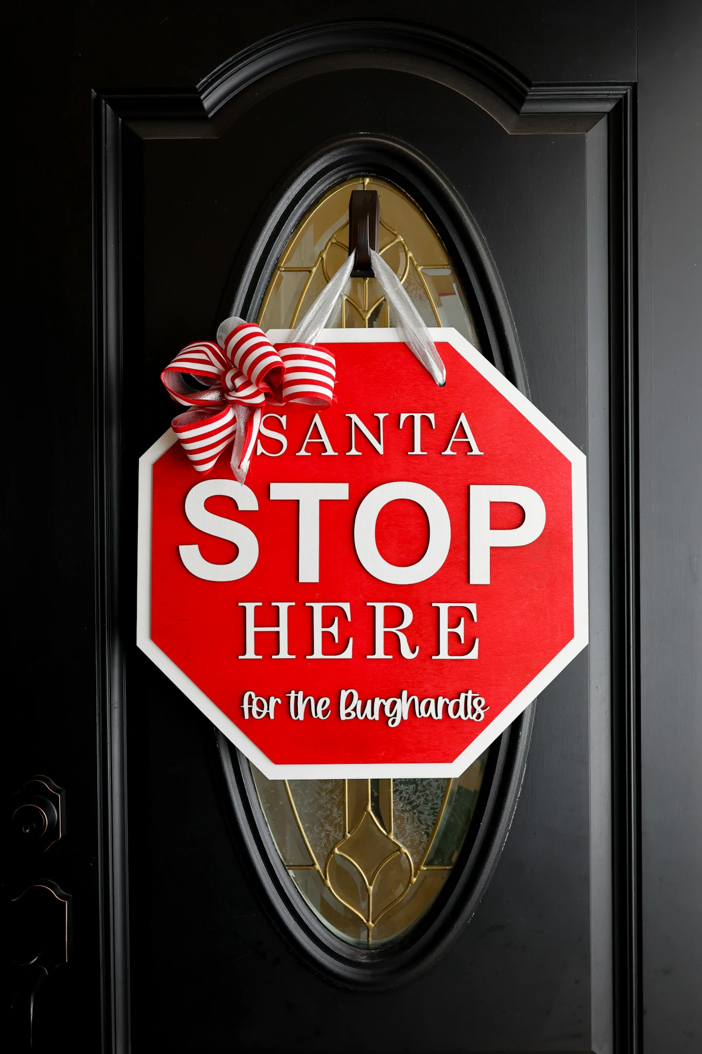 finished diy santa stop here sign_P6A1950