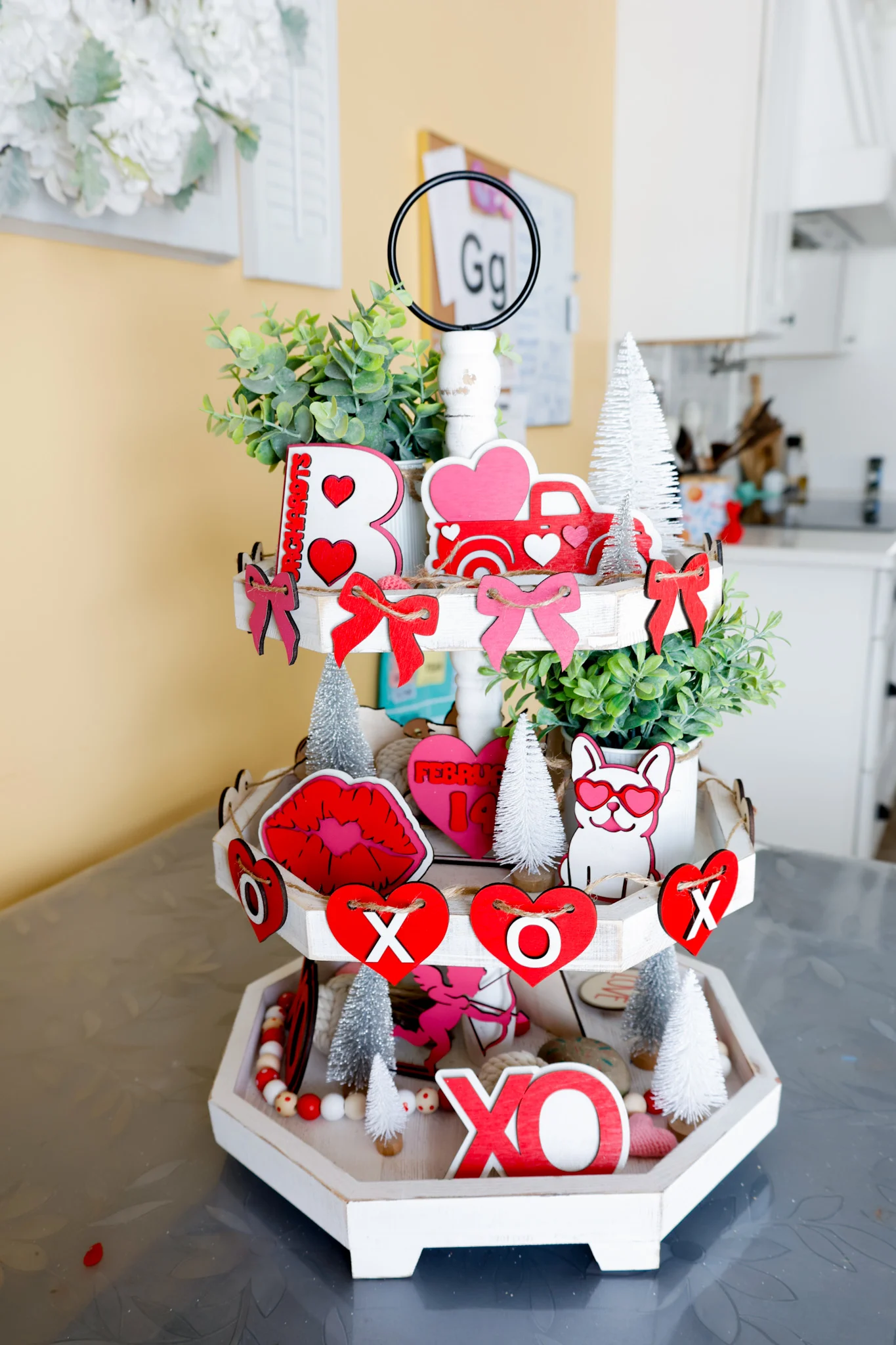 valentines-day-tiered-tray-decor-_P6A2137